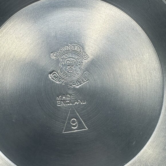 Crown & Rose Cast Pewter Small Tankard Mug 3.5" Made in England Vintage 1960s - Picture 5 of 11